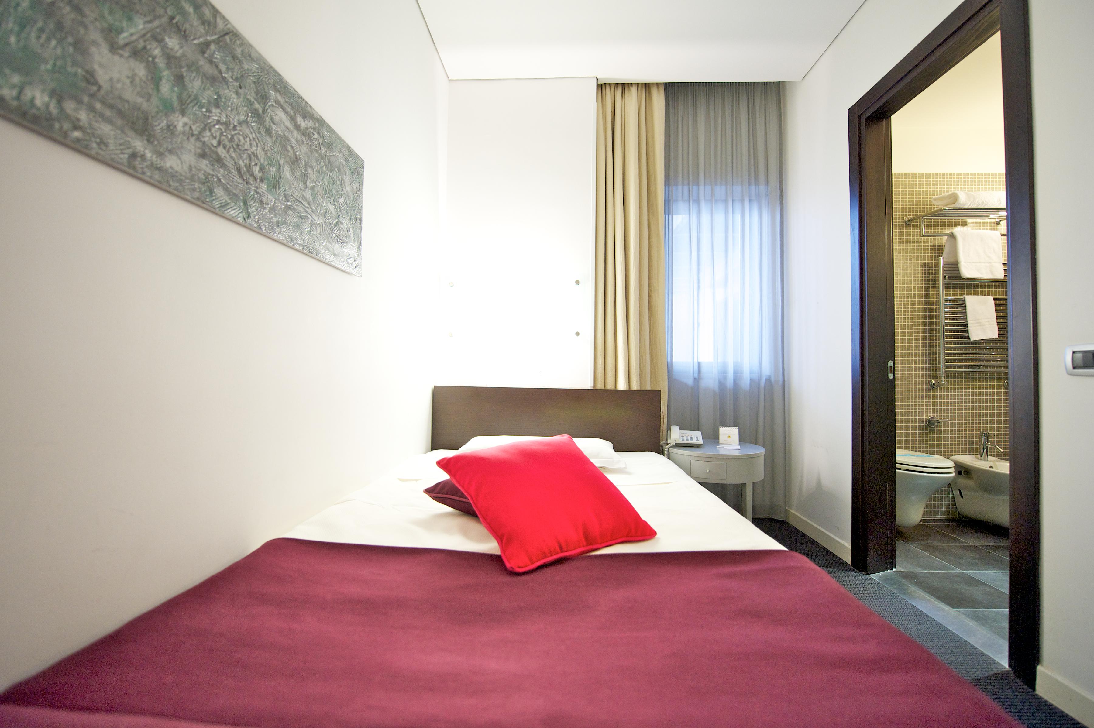 Mercure Palermo Centro Exterior foto