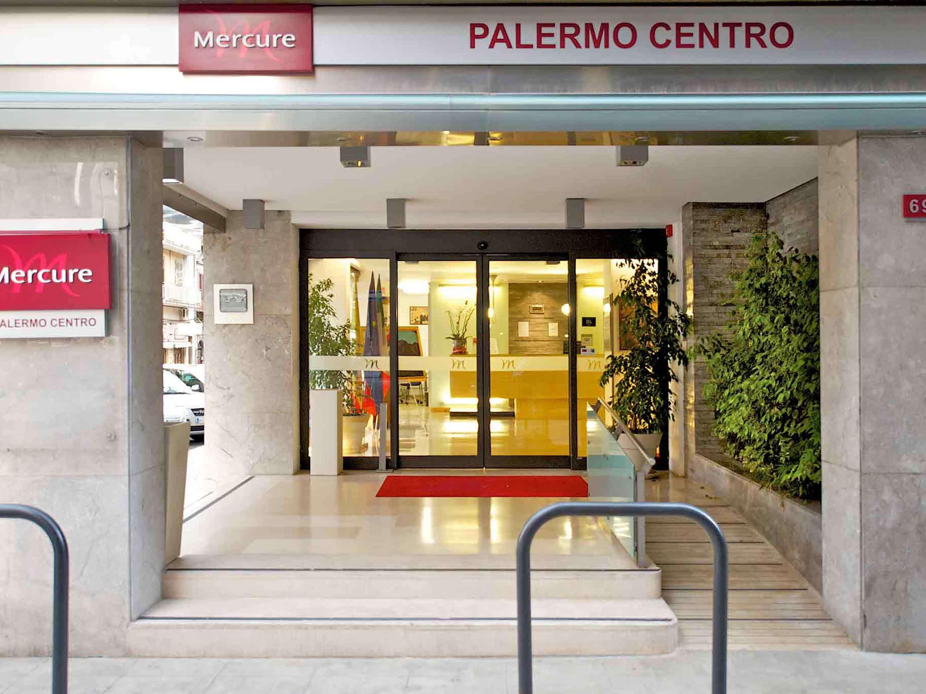 Mercure Palermo Centro Exterior foto